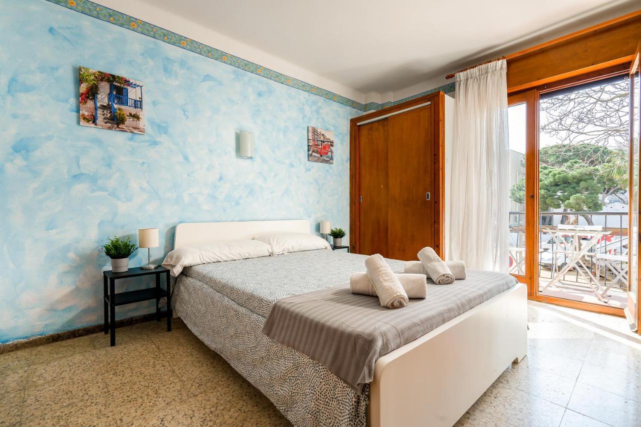 Hostal La Marina Castell-Castell-Platja d'Aro Extérieur photo